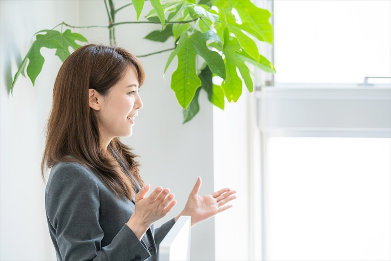 名古屋の中学校にコーチングを取り入れた講演を行っています